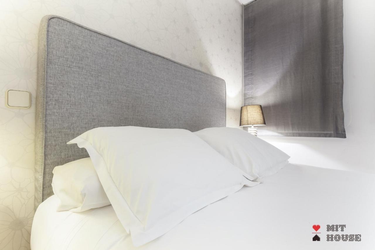 Mit House Puerta Del Sol III En Madridアパートメント エクステリア 写真