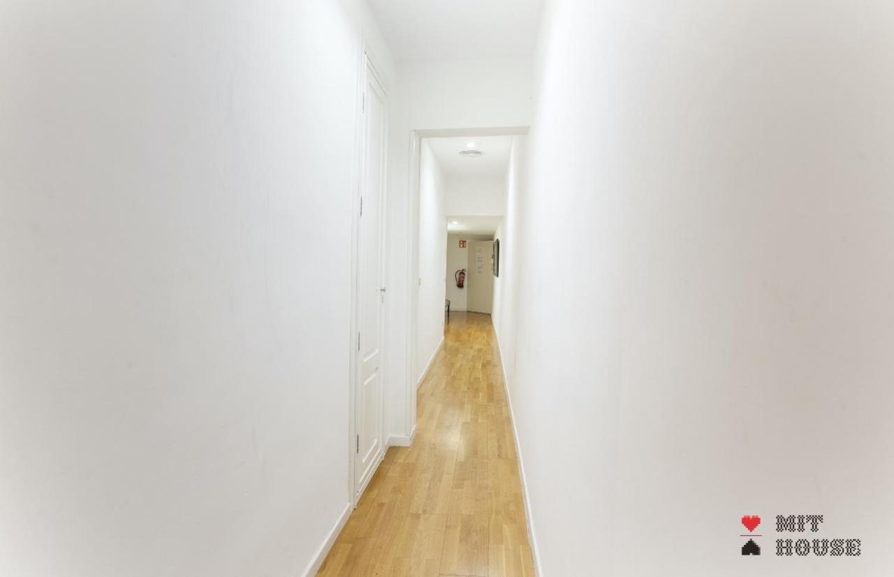 Mit House Puerta Del Sol III En Madridアパートメント エクステリア 写真