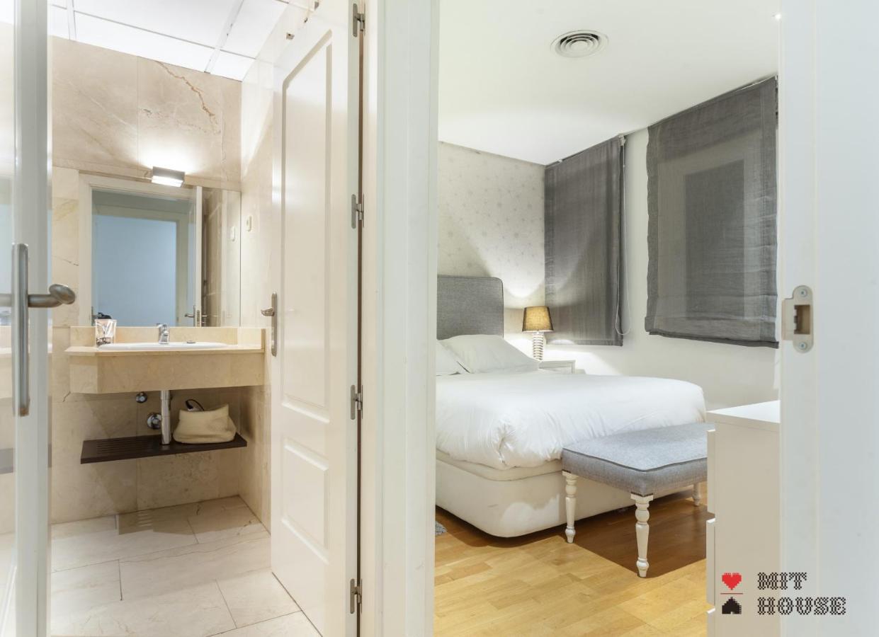Mit House Puerta Del Sol III En Madridアパートメント エクステリア 写真