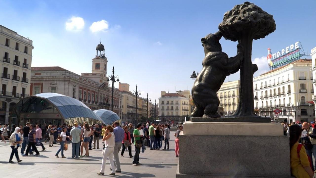 Mit House Puerta Del Sol III En Madridアパートメント エクステリア 写真